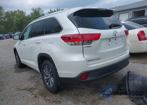 2018 Toyota Highlander Xle из США, поврежденный, VIN 5TDJZRFH7JS834180